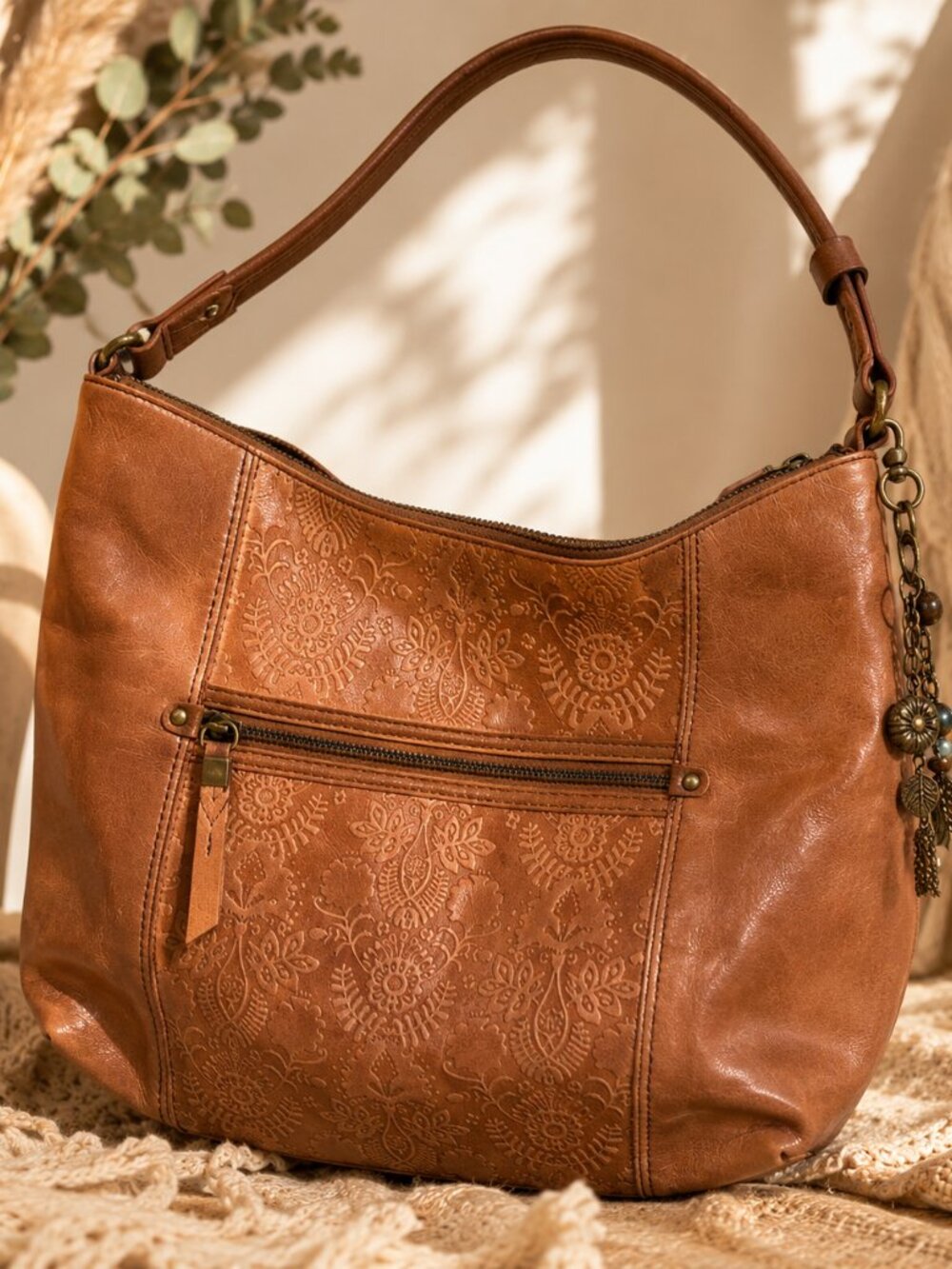 The Sak Sequoia Embossed Leather Hobo Bag Tobacco Brown Boho Chic Purse EUC
